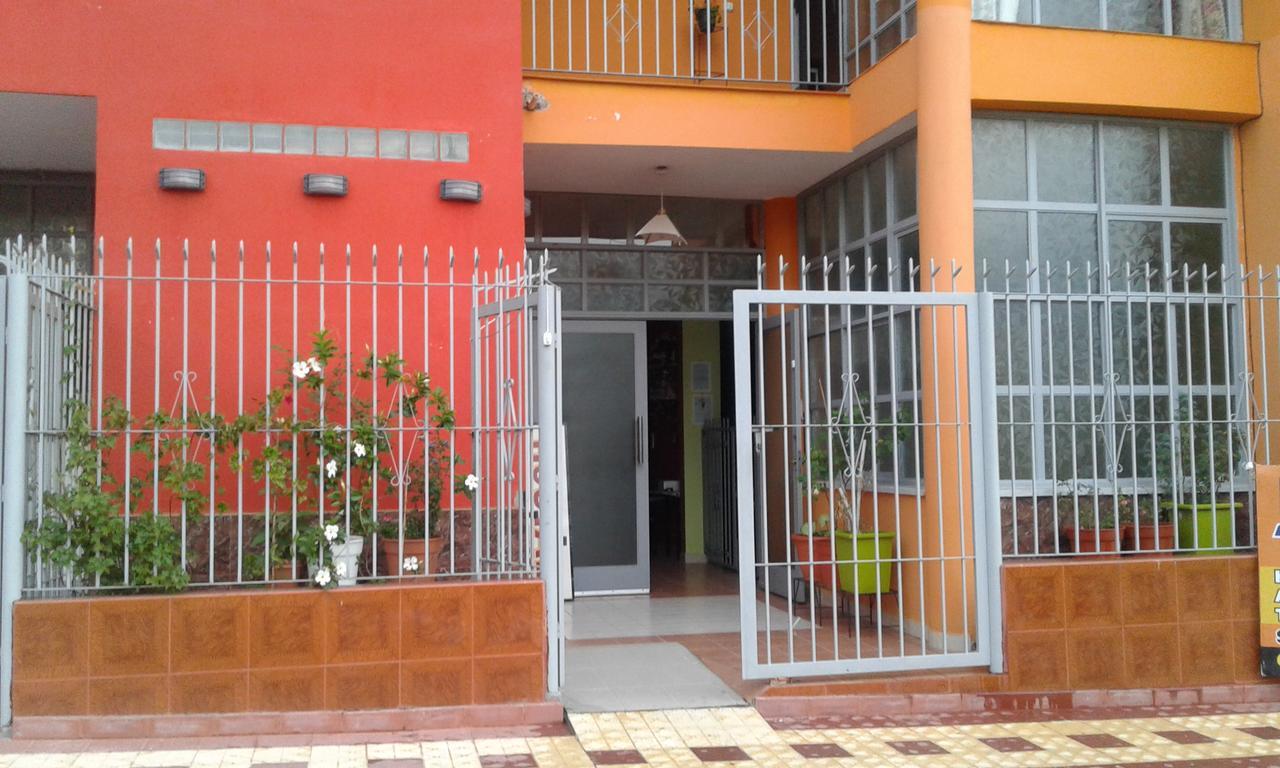 Hostal Sargento Cabral San Salvador de Jujuy Ngoại thất bức ảnh